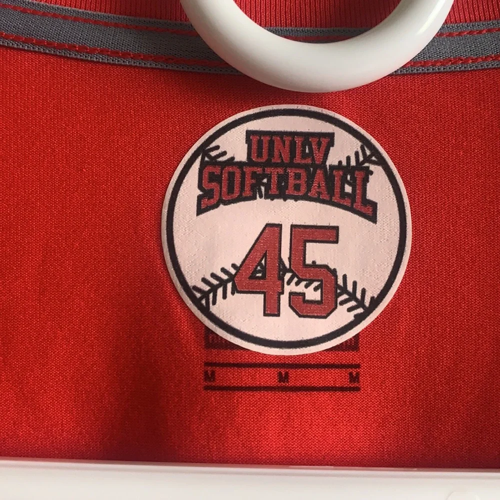 LV‎ Rebels dri-fit